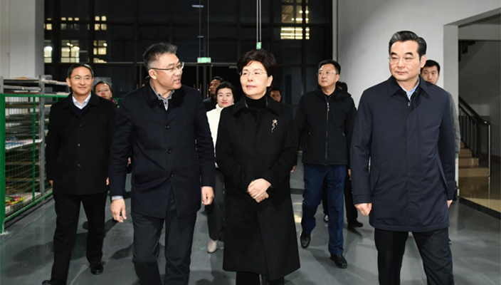 省委常委、省委宣傳部部長徐纓來淮調(diào)研